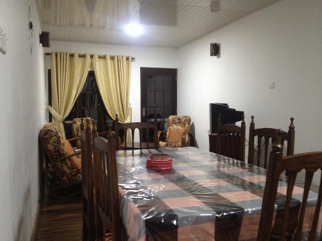 Nuwara Eliya Homestay Ngoại thất bức ảnh
